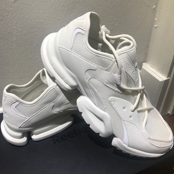 REEBOK RUN ON 96 OFF WHITE - Picture 3 of 6